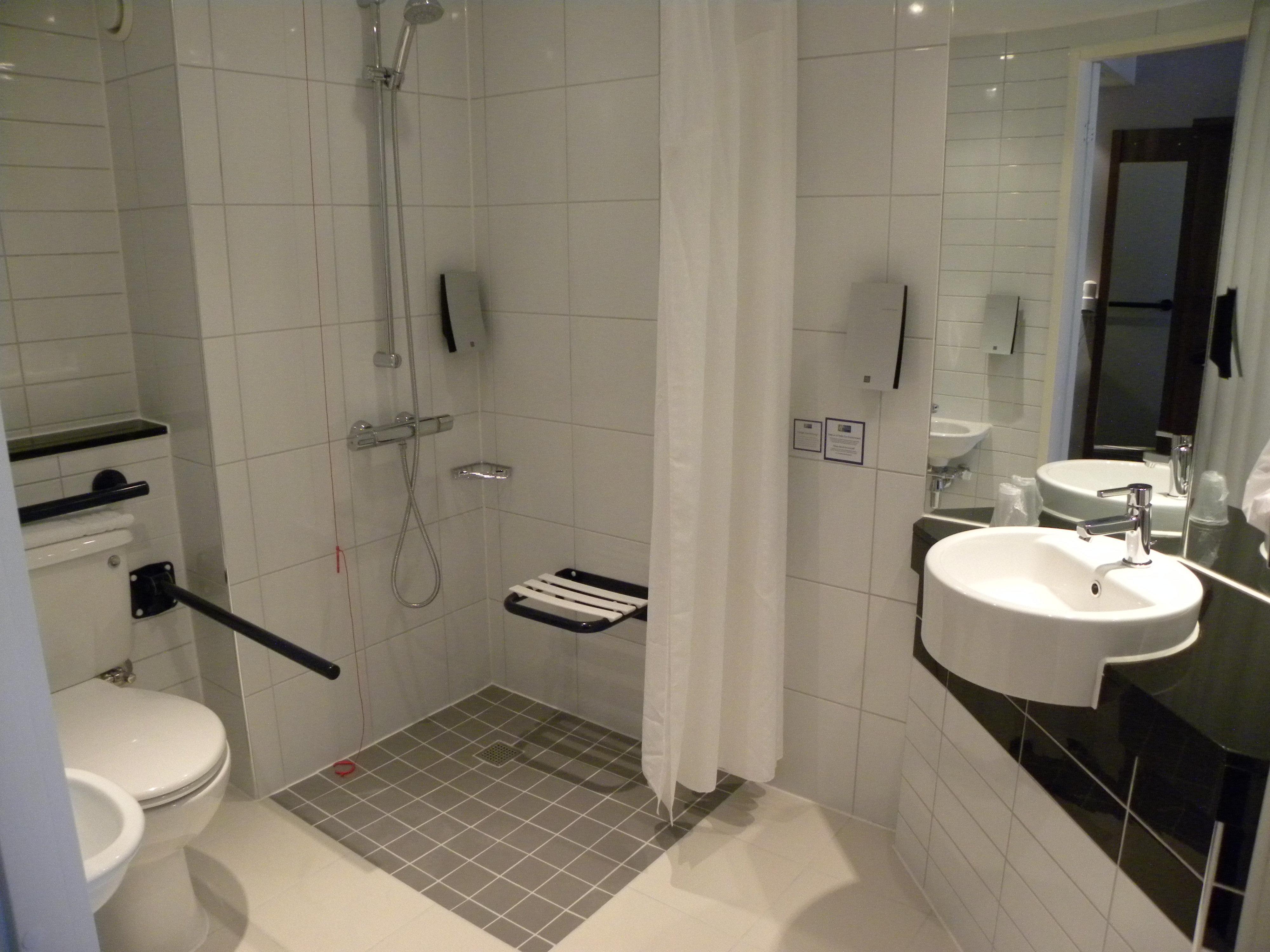 Holiday Inn Express Colchester By Ihg Δωμάτιο φωτογραφία