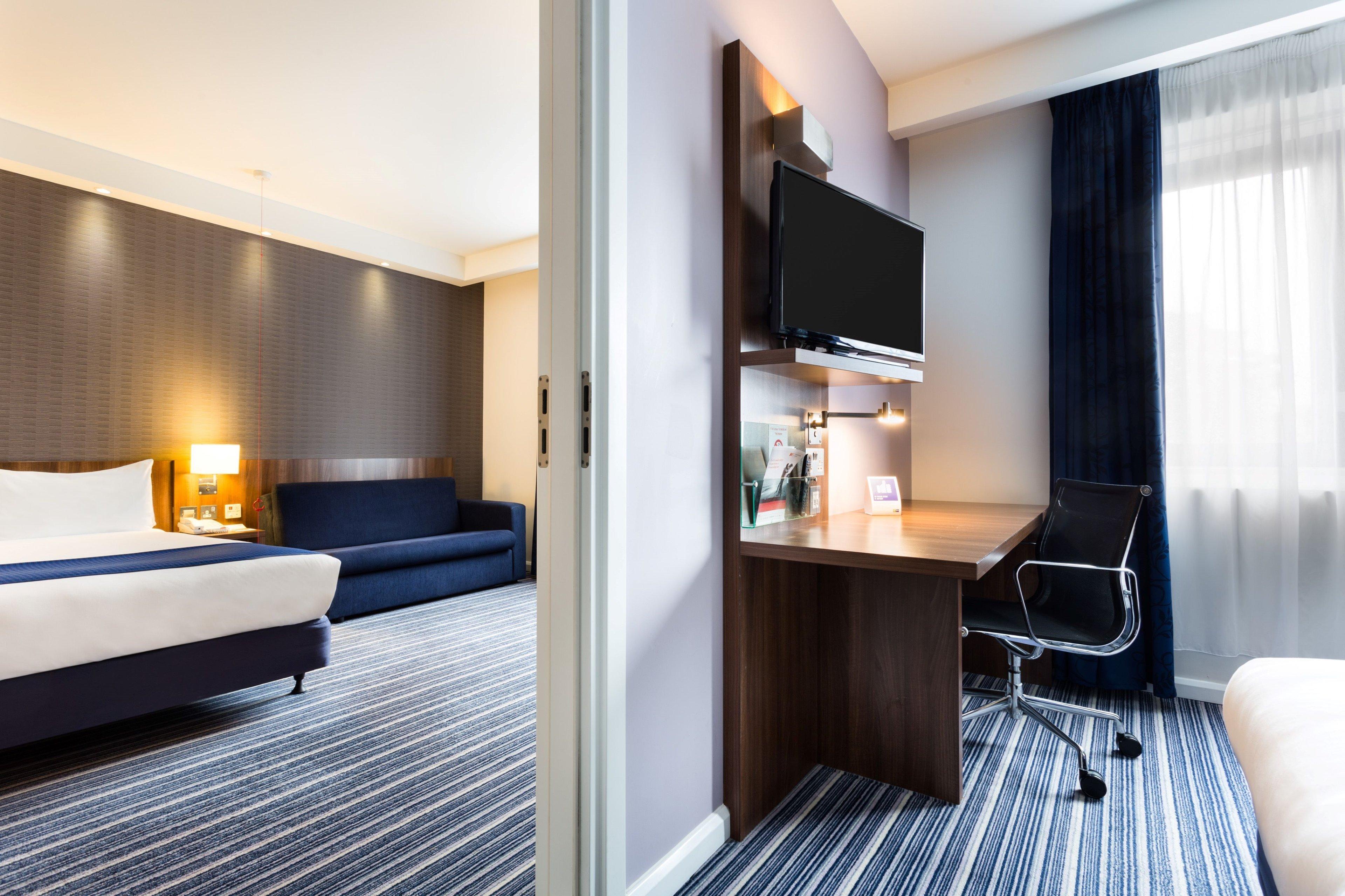 Holiday Inn Express Colchester By Ihg Εξωτερικό φωτογραφία