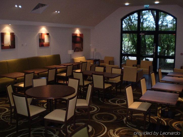 Holiday Inn Express Colchester By Ihg Εστιατόριο φωτογραφία